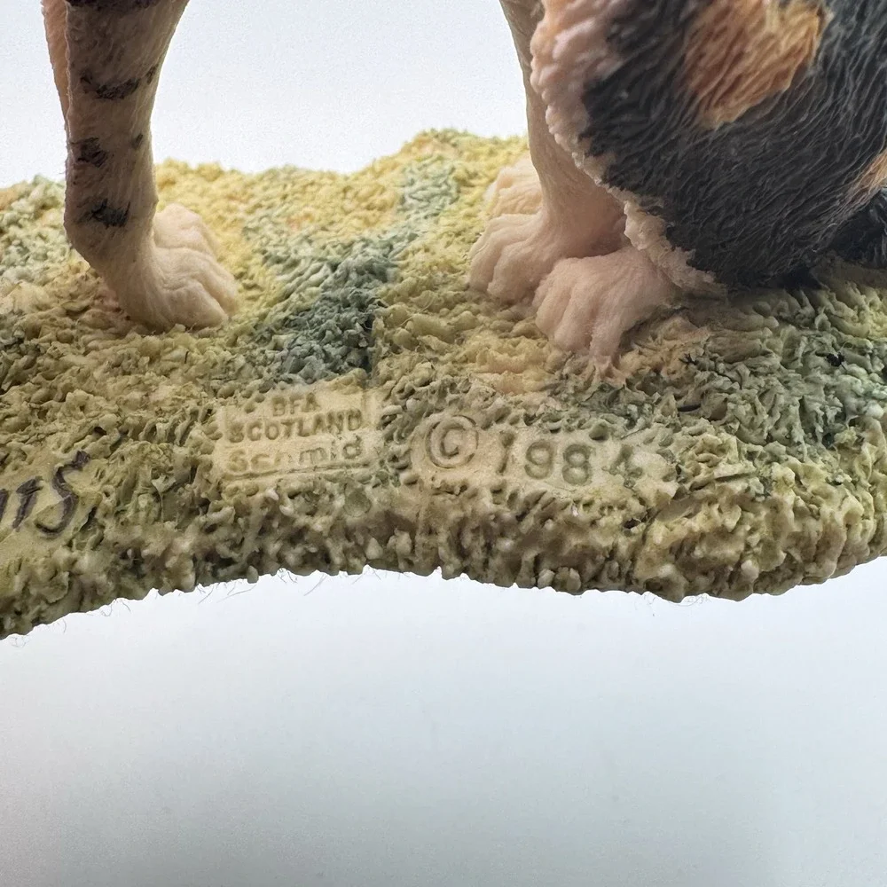 Lowell Davis Cat Kitten Figurine 